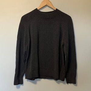Quince 100% Organic Cotton Boyfriend Crew Sweater in Charcoal Grey